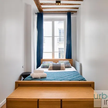 Apartment 108 - Charming Parisian Flat In